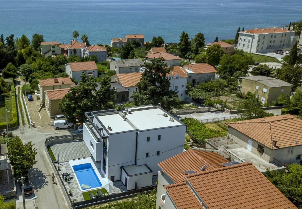 Villa Ema Kastela With Private Heated Pool エクステリア 写真