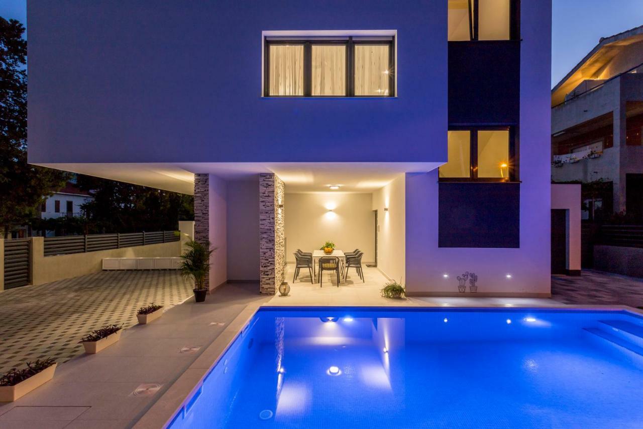 Villa Ema Kastela With Private Heated Pool エクステリア 写真
